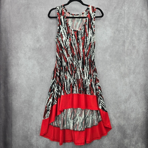 Black and White High-Low Ruffled Sundress - Picture 1 of 8